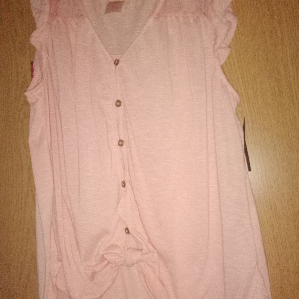 XL shirts